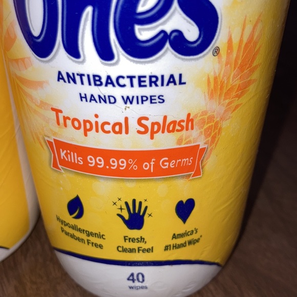 Tropical wet ones canisters 2x hand cleaner - Picture 3 of 8